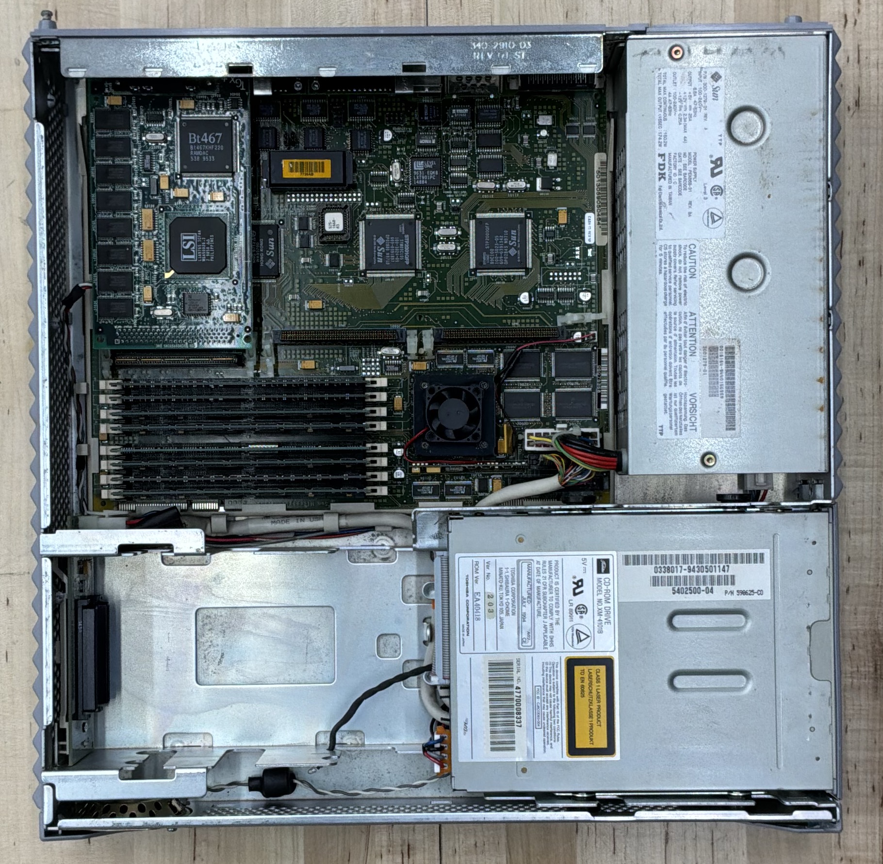 The Sun SPARCstation 20 pizza-box workstation