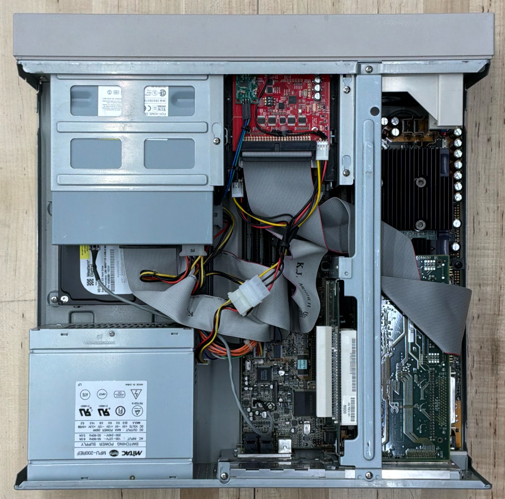 The Sun Ultra 5 with its SuperWorkstation dealer branding