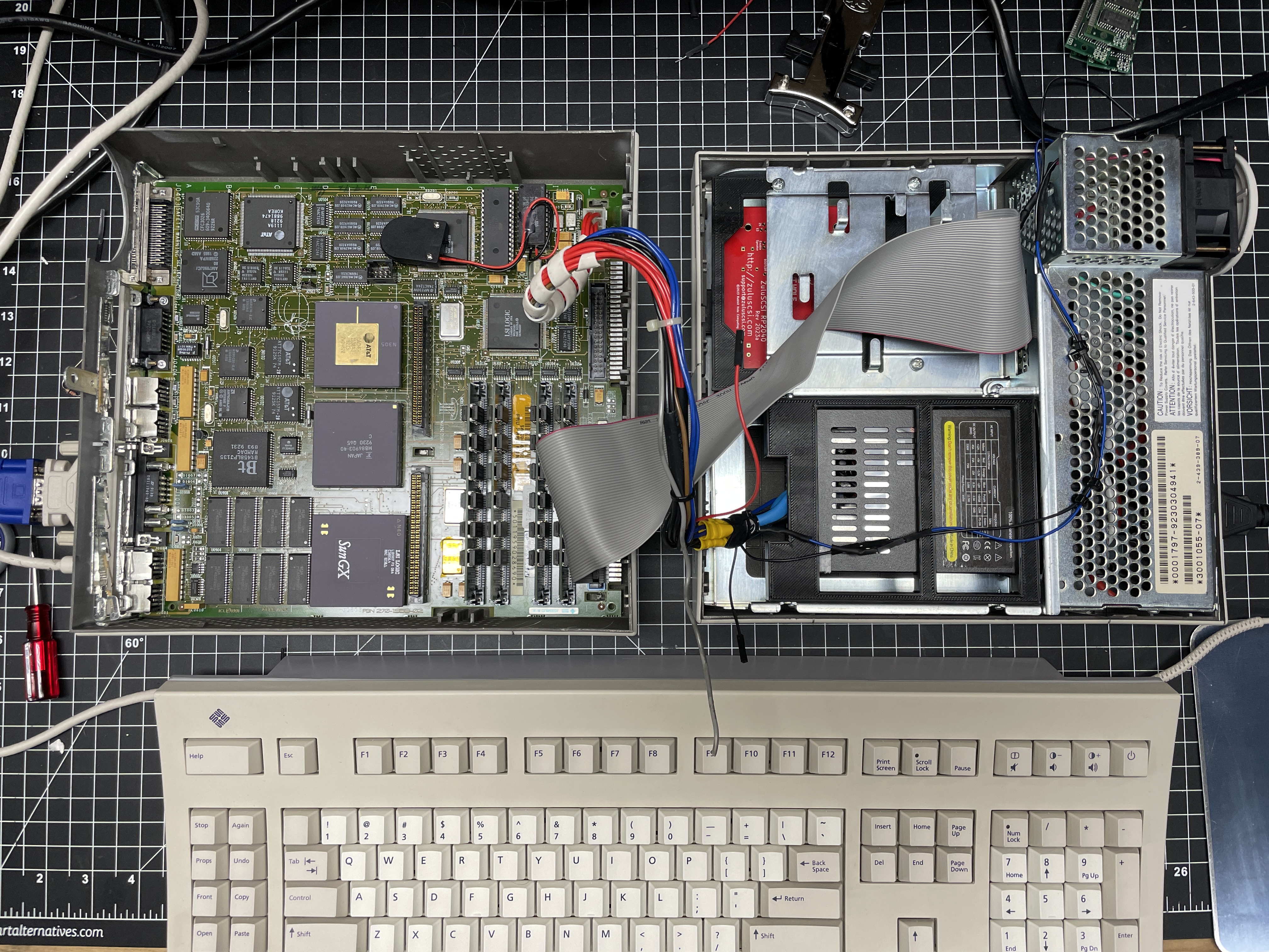 SPARCstation IPX with TF400 power supply installed