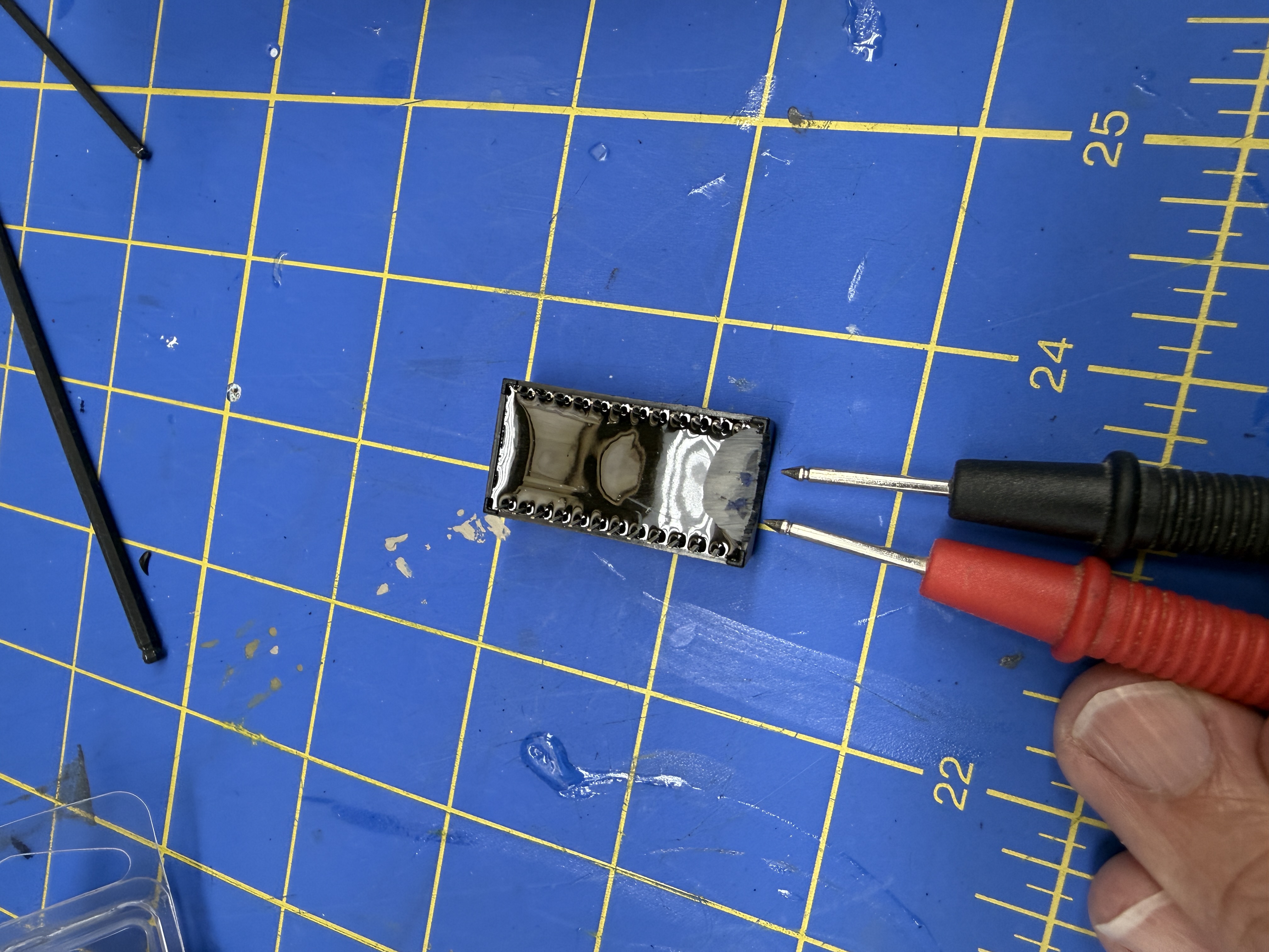 Exposed battery contacts