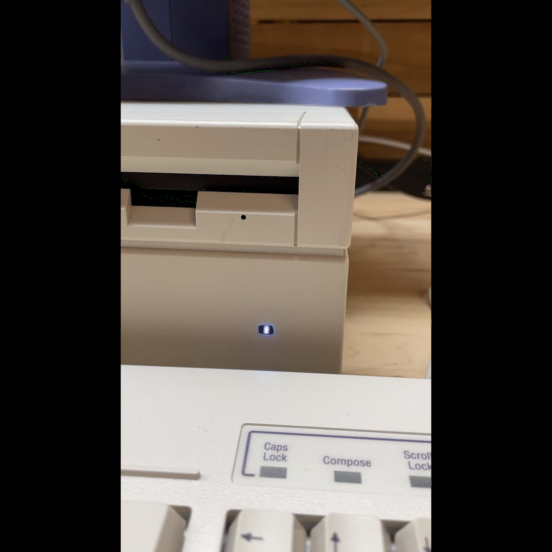 Bi-color LED in action